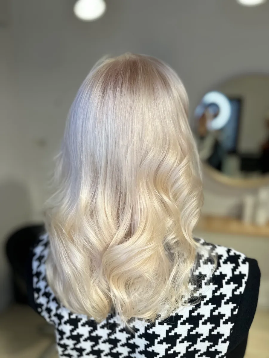Lucrare salon 37